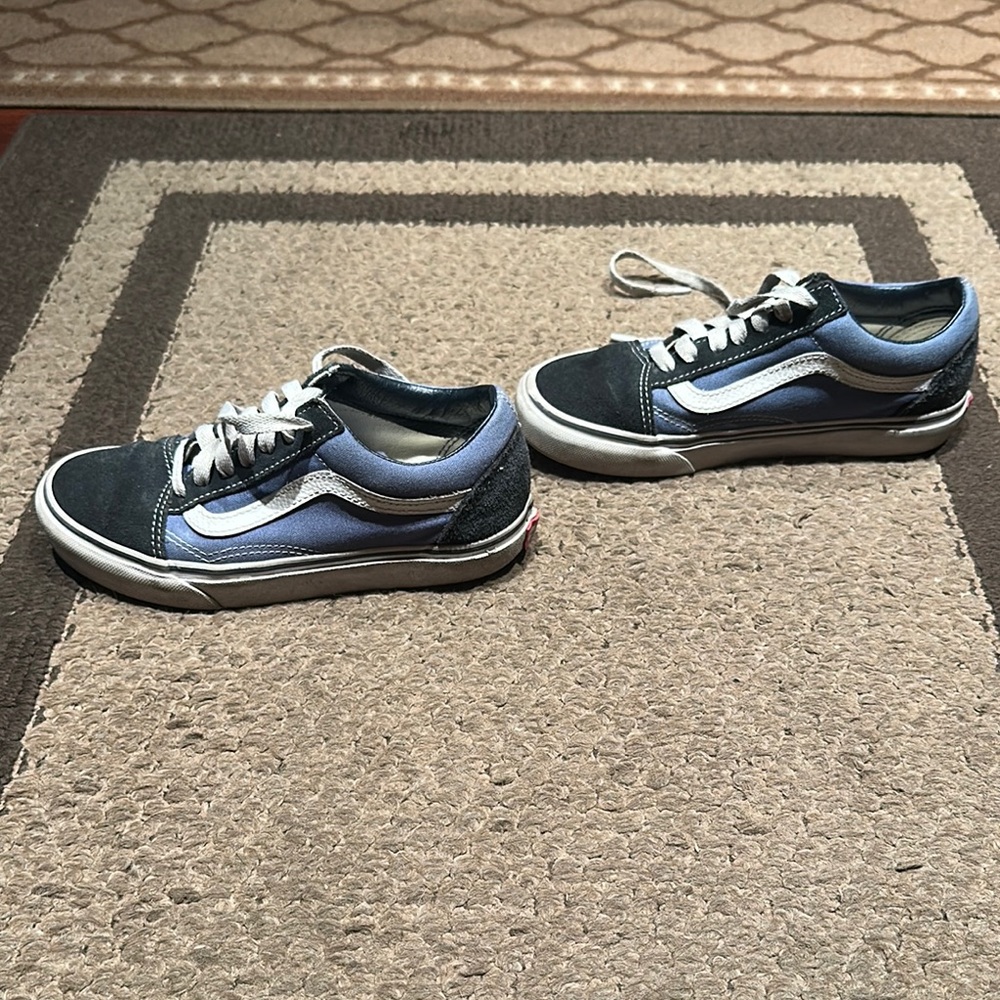 Vans Old School (men 3.5 size)